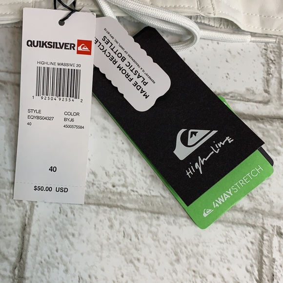 🦈 New Quicksilver Highline 4way stretch board shorts Shark print - Picture 7 of 8